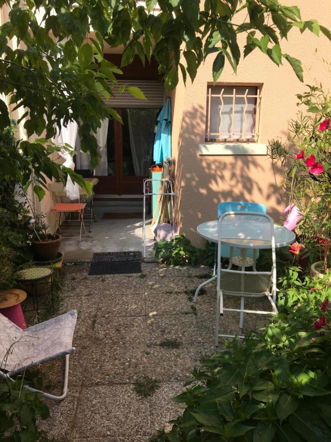 Joli Studio Avec Jardinet Avinyon Dış mekan fotoğraf